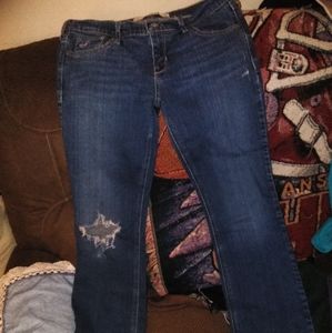 Hollister Distressed Jeanss
